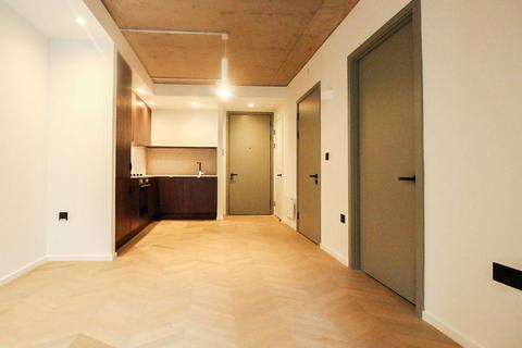1 bedroom apartment to rent, St George's Gardens