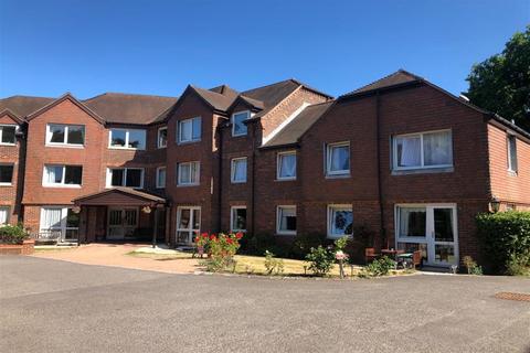 2 bedroom flat for sale - 26 Redwood Manor, Tanners Lane, Haslemere, GU27