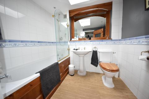 2, Wellend Cottages Marlow Road, Bourne End, SL8 5PH