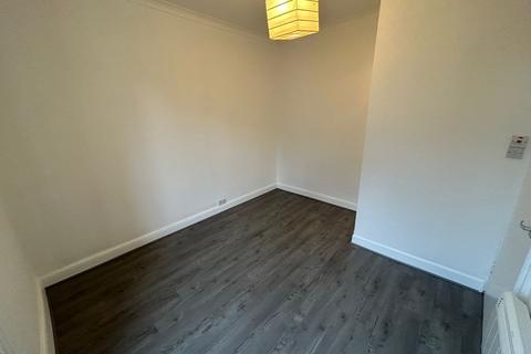 1 bedroom flat to rent, Wheatfield Place, Gorgie, Edinburgh, EH11