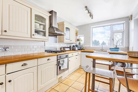 29 Layhams Road, West Wickham, BR4 9HD