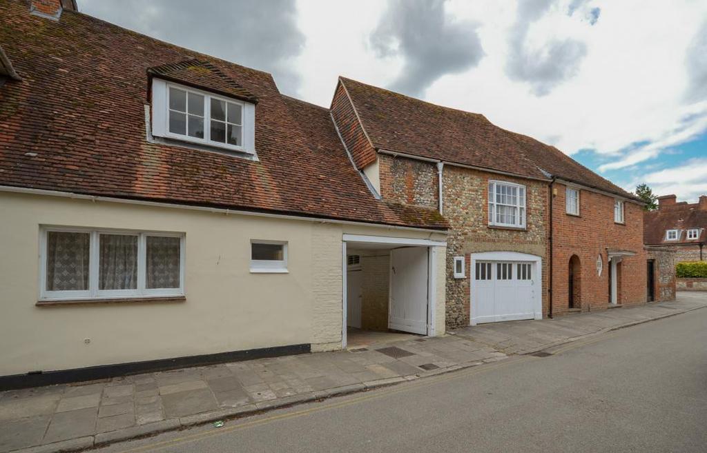 Canon Lane, Chichester, PO19 1 bed flat - £725 pcm (£167 pw)