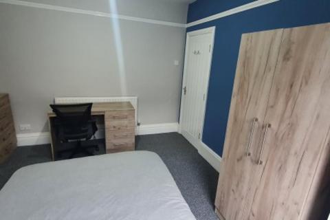 4 bedroom house share to rent, Hardy