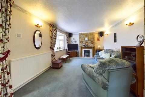 18 Bowmonts Road, Tadley, RG26 3SA
