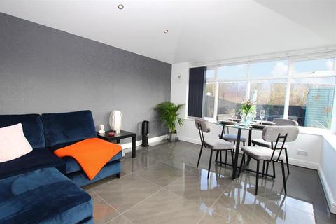 87 Delphinium Way, Lower Darwen, Darwen, BB3 0SX