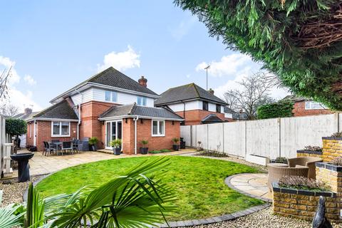 3 Maple Rise, Marlow, SL7 1HQ