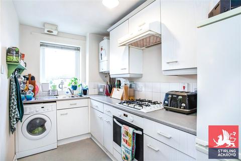 19 Reeves Road, London, E3 3PL