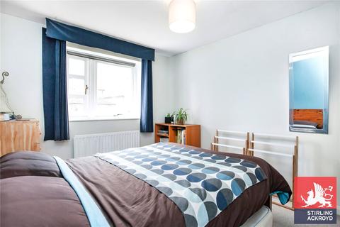 19 Reeves Road, London, E3 3PL