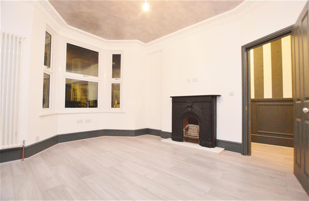 Chesterton Terrace, Plaistow, London, E13 0DG 5 bed terraced house £