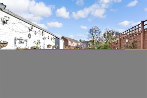 9 Meadow Walk, Wallington, SM6 7EJ