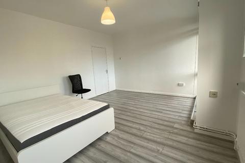 3 bedroom flat to rent - Grimthorpe House, Percival Street EC1V