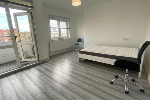 3 bedroom flat to rent - Grimthorpe House, Percival Street EC1V