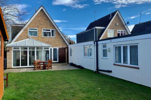 117 Acre Lane, Northampton, NN2 8DF