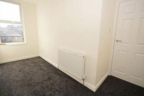 5 bedroom terraced house to rent, Gathorne Terrace, Leeds, West Yorkshire, LS8