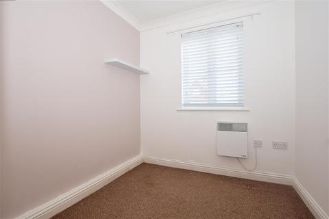 12 Green Close, Whitfield, Dover, CT16 2FD
