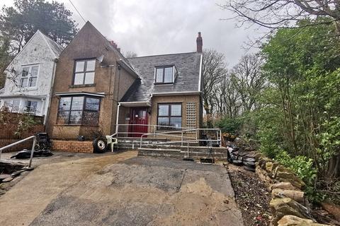 32 Uplands Road, Pontardawe, Swansea, SA8 4AH