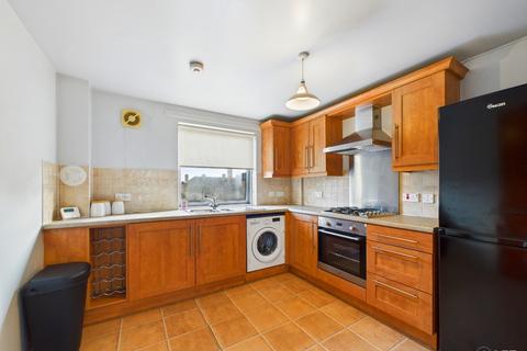 2 bedroom flat to rent, St Triduanas Rest, Restalrig, Edinburgh, EH7