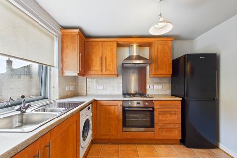 2 bedroom flat to rent, St Triduanas Rest, Restalrig, Edinburgh, EH7