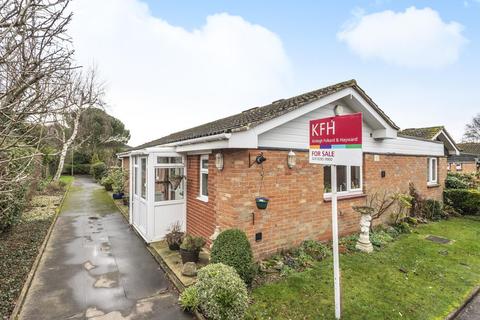 21 Edgeborough Way, Bromley, BR1 2UA