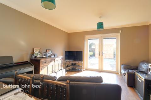 5 Dairyfields Way, Sneyd Green, Stoke-on-trent, ST1 6XJ