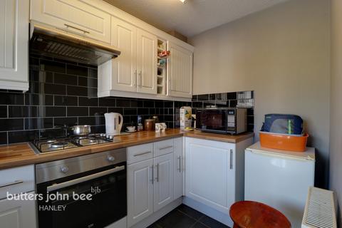 5 Dairyfields Way, Sneyd Green, Stoke-on-trent, ST1 6XJ