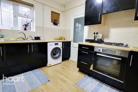 28 Pickwick Road, Ipswich, IP2 0JP