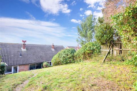 6 Valley View, Greenhithe, DA9 9LU