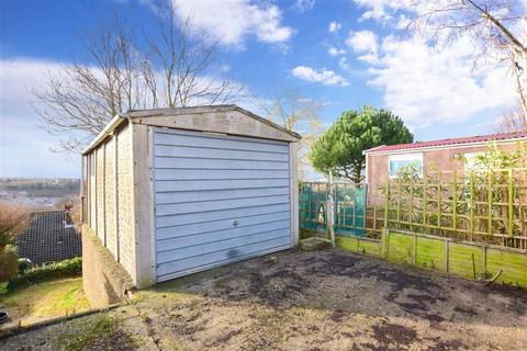 6 Valley View, Greenhithe, DA9 9LU