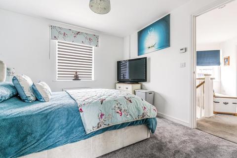 41 Empire Drive, Carterton, OX18 1BZ