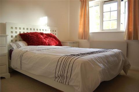 1 bedroom apartment to rent, Selhurst Close, Wimbledon Parkside