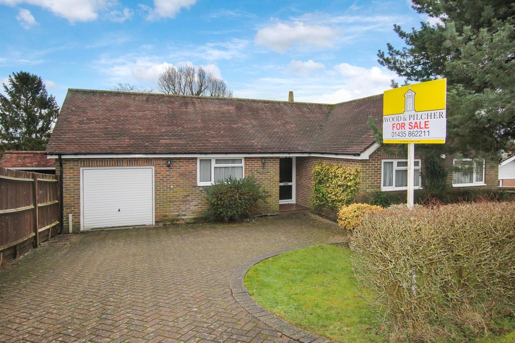 Firgrove Road, Cross In Hand 3 bed detached bungalow £500,000