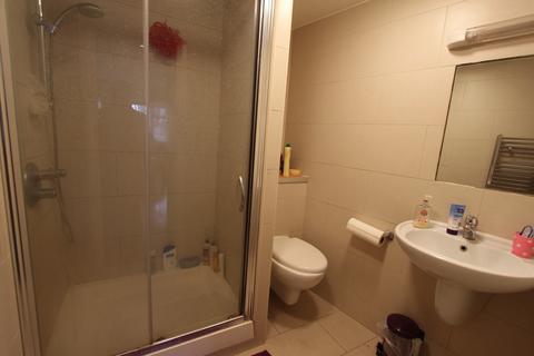 undefined, Rayners Lane, Pinner