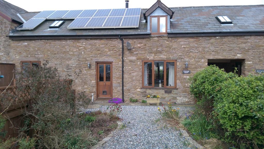 Hay on Wye, Glasbury on Wye, HR3 3 bed cottage £295,000
