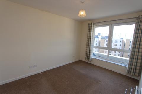 2 bedroom penthouse to rent, Hawkhill Close, Leith, Edinburgh, EH7