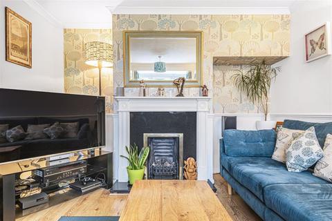 31 Wontford Road, Purley, CR8 4BE