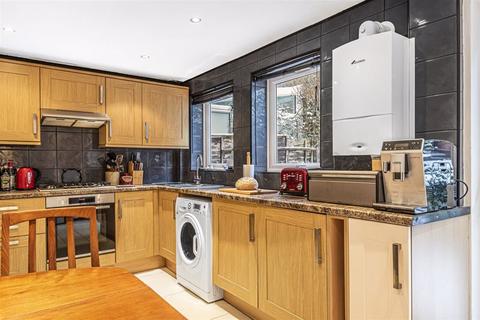 31 Wontford Road, Purley, CR8 4BE