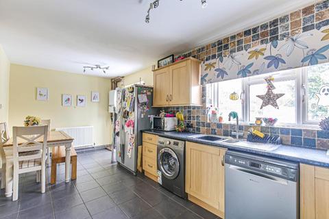 12 Kings Walk, South Croydon, CR2 9BS
