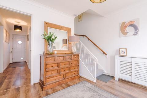 9 Blaydon Walk, Prenton, CH43 6TT