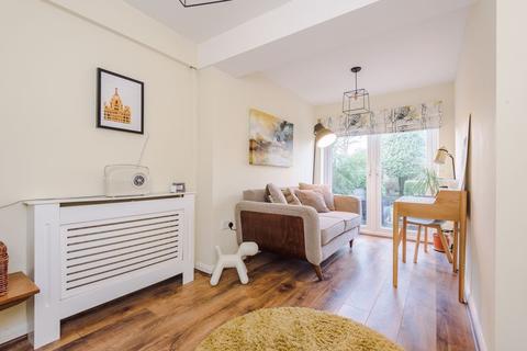 9 Blaydon Walk, Prenton, CH43 6TT