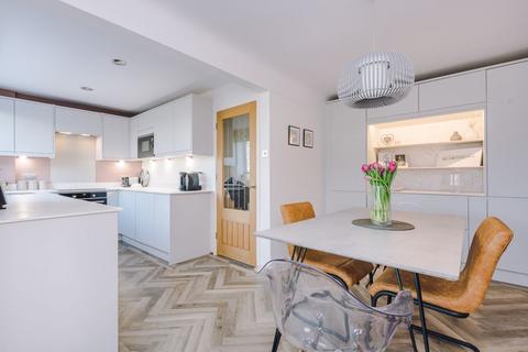 9 Blaydon Walk, Prenton, CH43 6TT