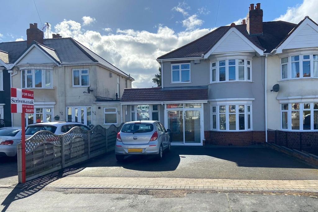 Greenhill Road, Halesowen, B62 3 bed semidetached house £325,000