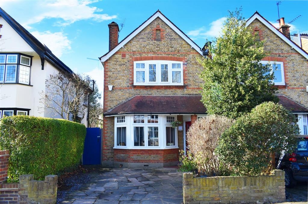 Gloucester Road, Hampton 3 bed semidetached house £890,000