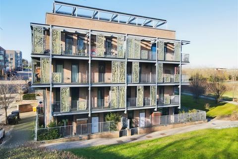 333 Dalgin Place, Campbell Park, Milton Keynes, MK9 4AS