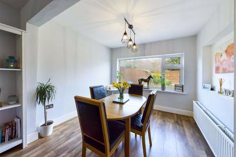 15 Orchard Rise, Tibberton, Gloucester, GL19 3AT