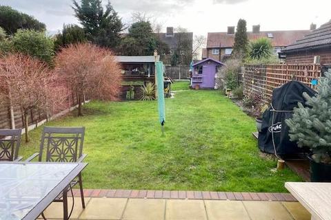 61 Ingleton Avenue, Welling, DA16 2JY