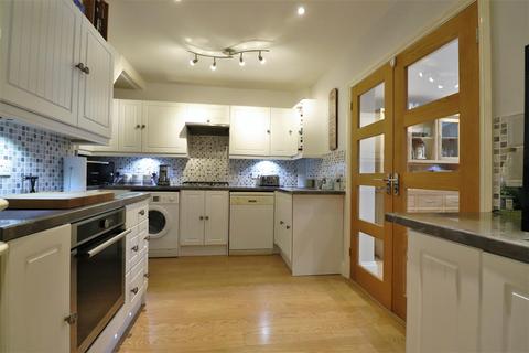 61 Ingleton Avenue, Welling, DA16 2JY