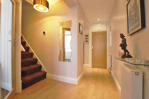 61 Ingleton Avenue, Welling, DA16 2JY