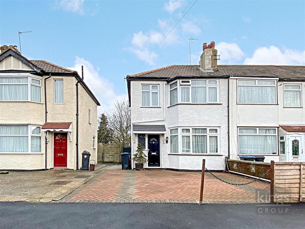 Windsor Road, Enfield 3 bed terraced house £415,000