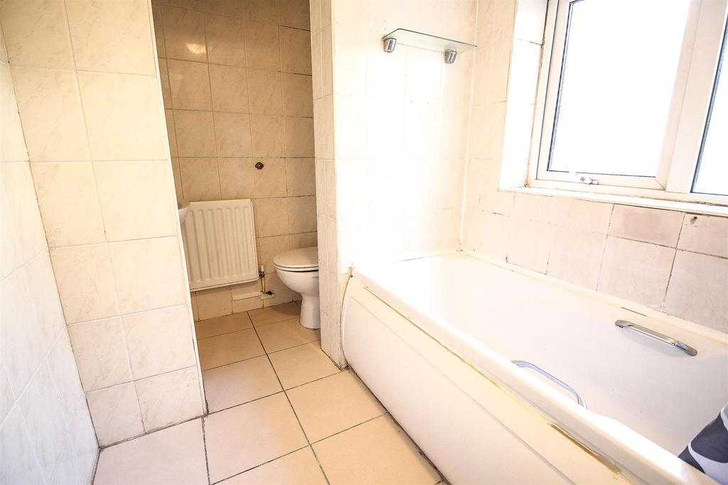 Ground Floor Bathroom