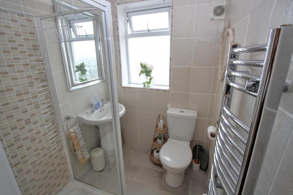 Bathroom/w.c.